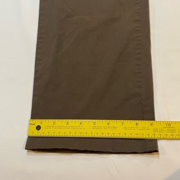 Dockers Women's Ideal Fit Brown Khakis, Size 12 Long, Classic & Comfortable - Picture 9 of 10